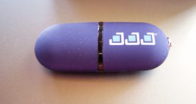 USB kľúč s potlačou (tampoprint) | JJJstav